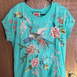 Johnny Was Women's Shirt S Floral Bird Embroidered Boho Cotton Ceretti Tee BB9